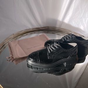 Stuart Weitzman $495 Black Patent Leather Darra Flats Oxford